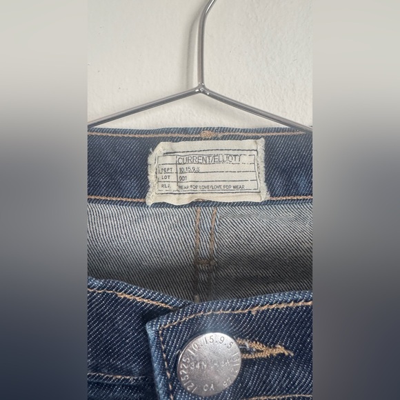 Current/Elliott Deep Indigo Cropped Jeans - Picture 3 of 6